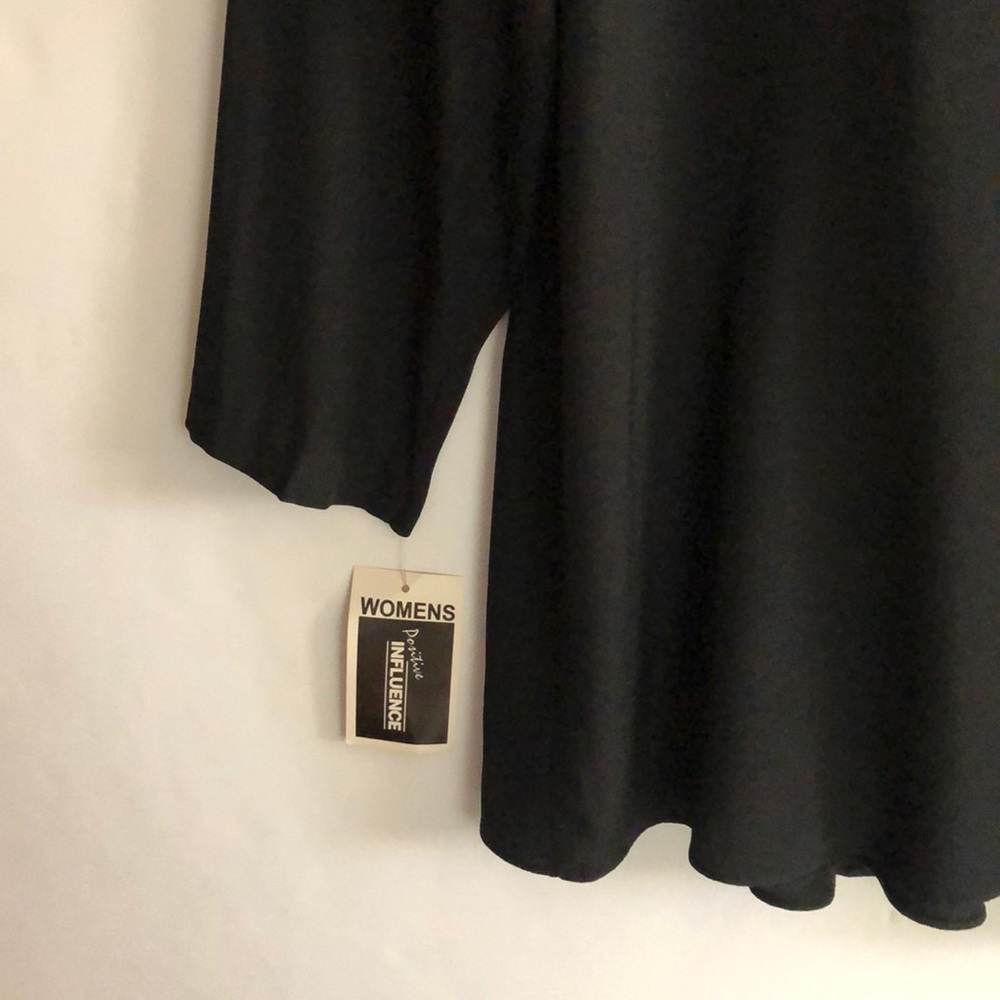 Positive Influence Tunic - Picture 5 of 6